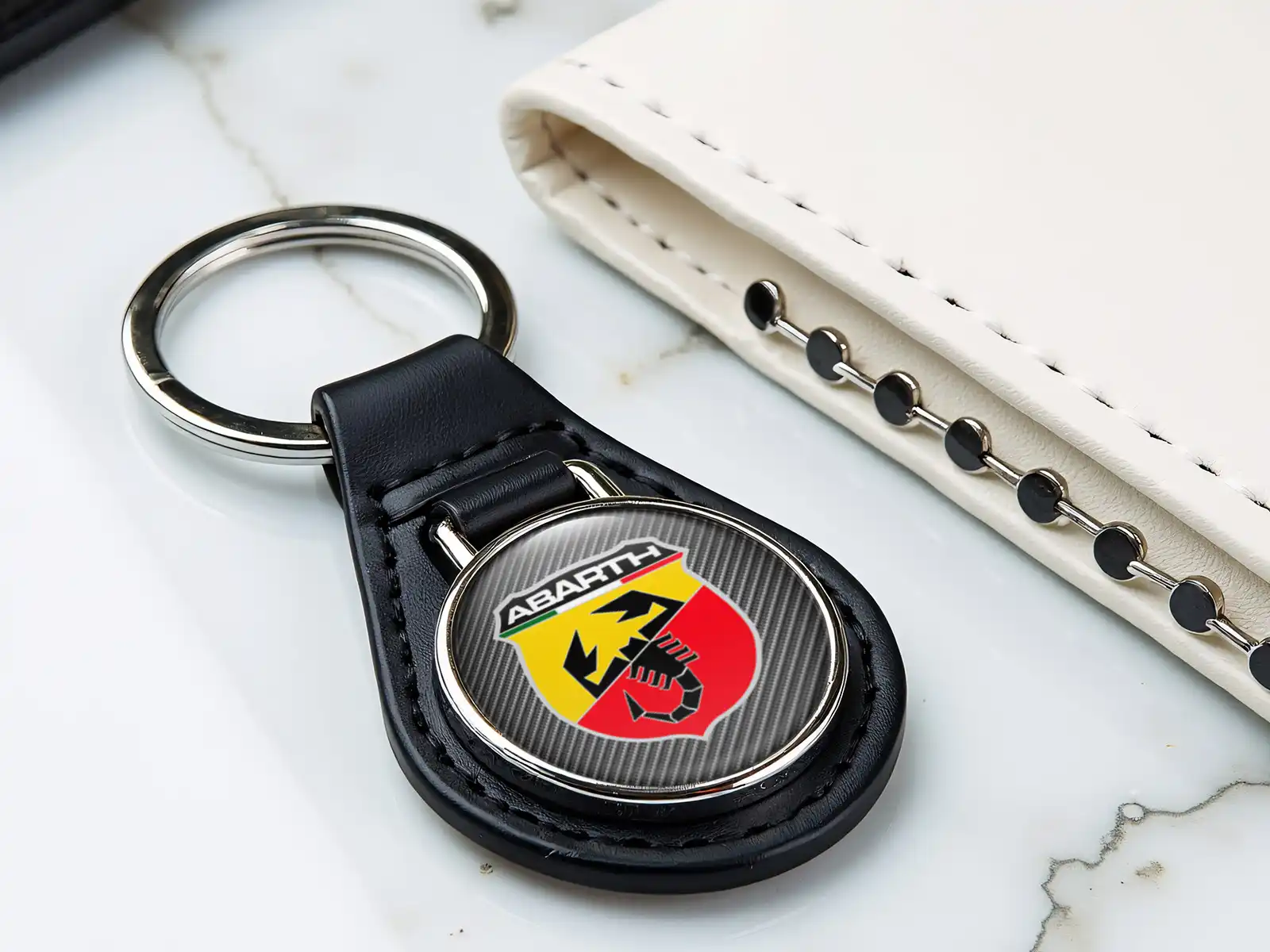 Fiat Abarth Cartera Llavero Cuero Robusto Diseño Pro Limitado
